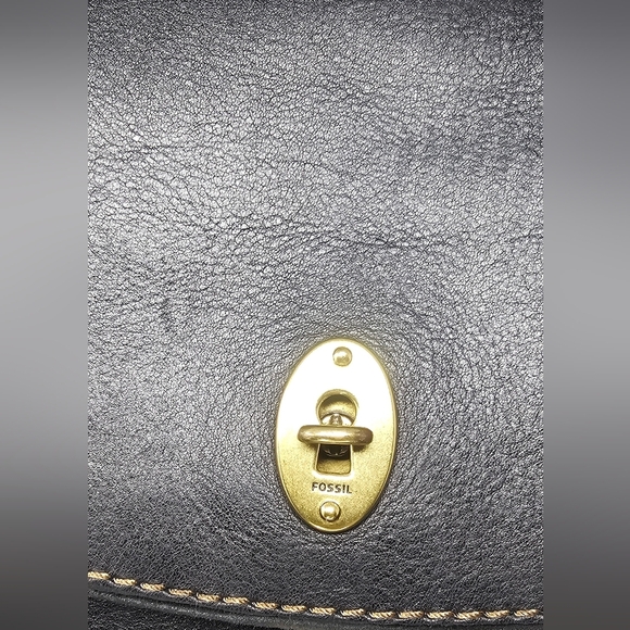 Fossil Austin Black Leather Flap Saddle Turn Lock Shoulder Bag Purse - Picture 14 of 16